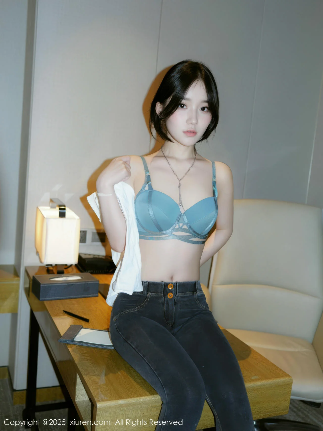 XiuRen 秀人 No.10785 汁汁 白T搭配简约长裤 - 5