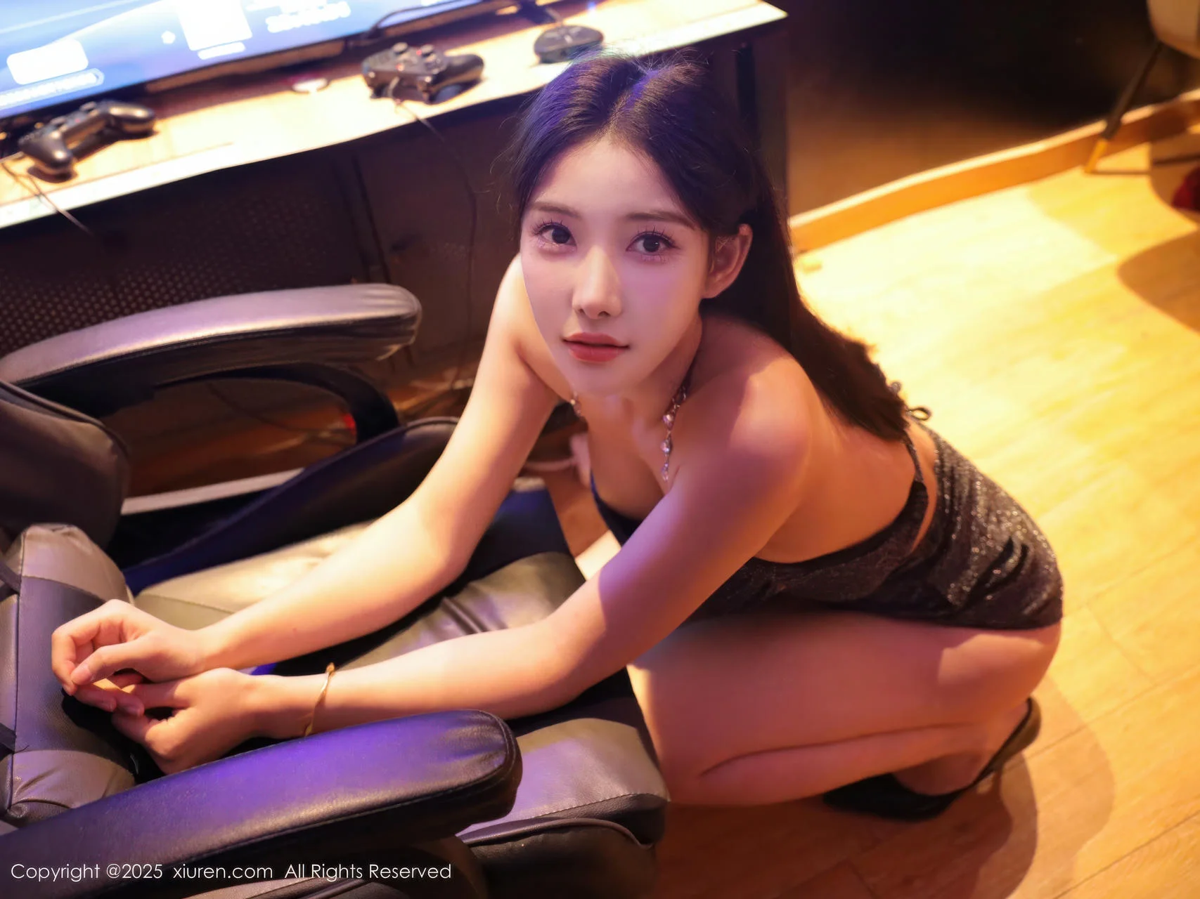 XiuRen 秀人 No.10794 梨霜儿 电竞少女主题拍摄 - 2