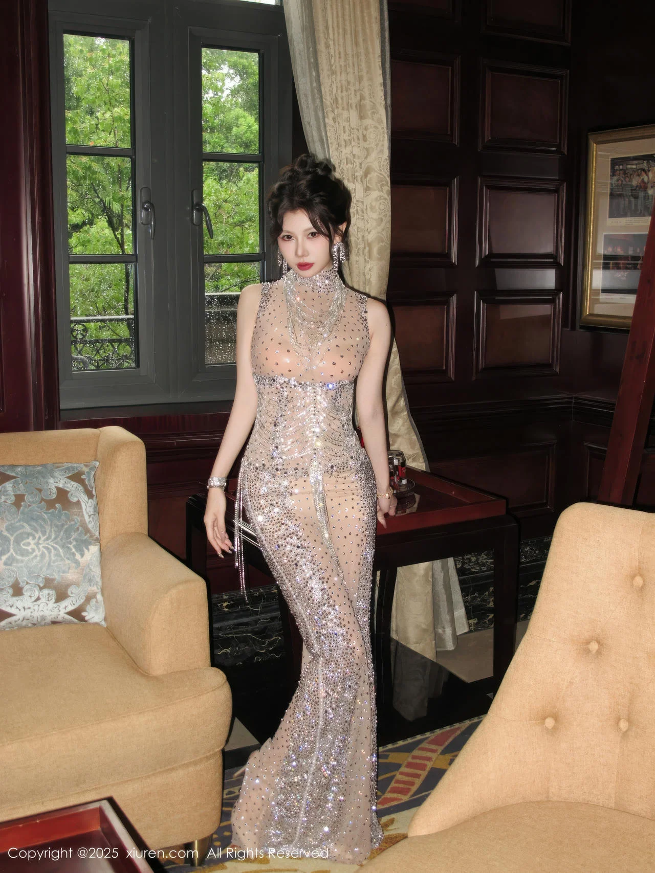 XiuRen 秀人 No.10802 尹甜甜sunny 透视闪闪礼服 - 1