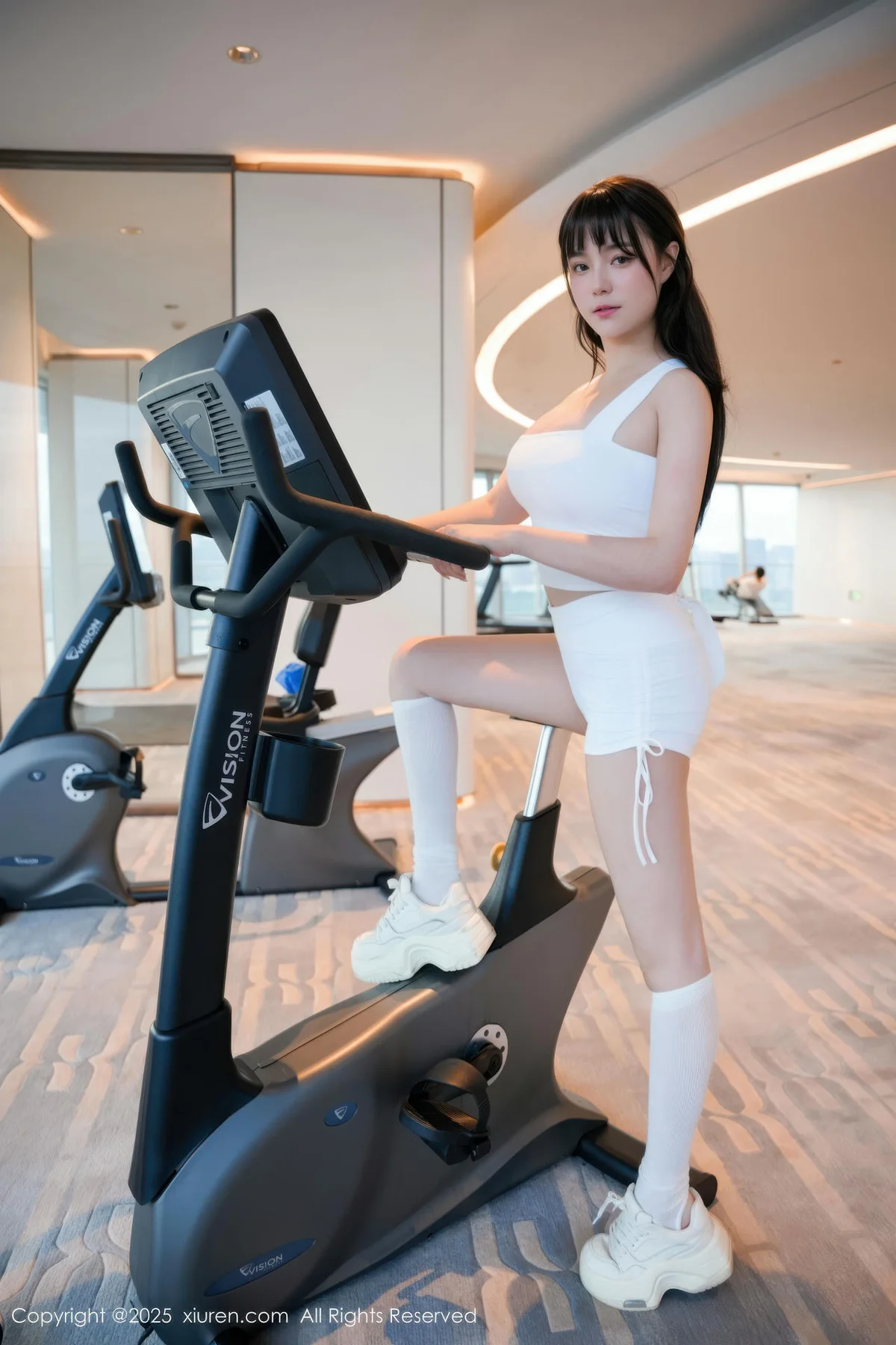 XiuRen 秀人 No.10808 软情 健身房场景拍摄 - 1