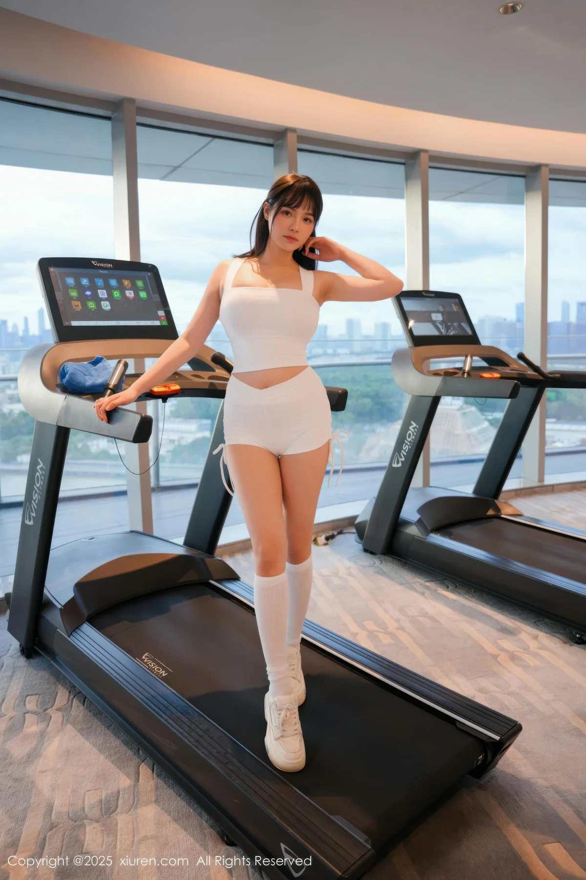 XiuRen 秀人 No.10808 软情 健身房场景拍摄 - 2