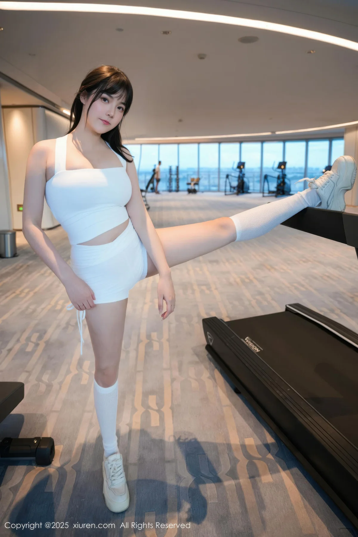 XiuRen 秀人 No.10808 软情 健身房场景拍摄 - 8