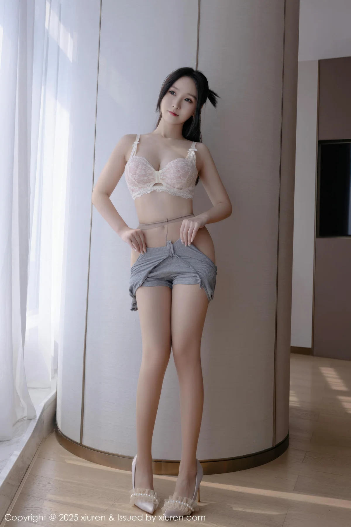 XiuRen 秀人 No.10826 杏子Yada 情趣兔子装网格袜 - 10