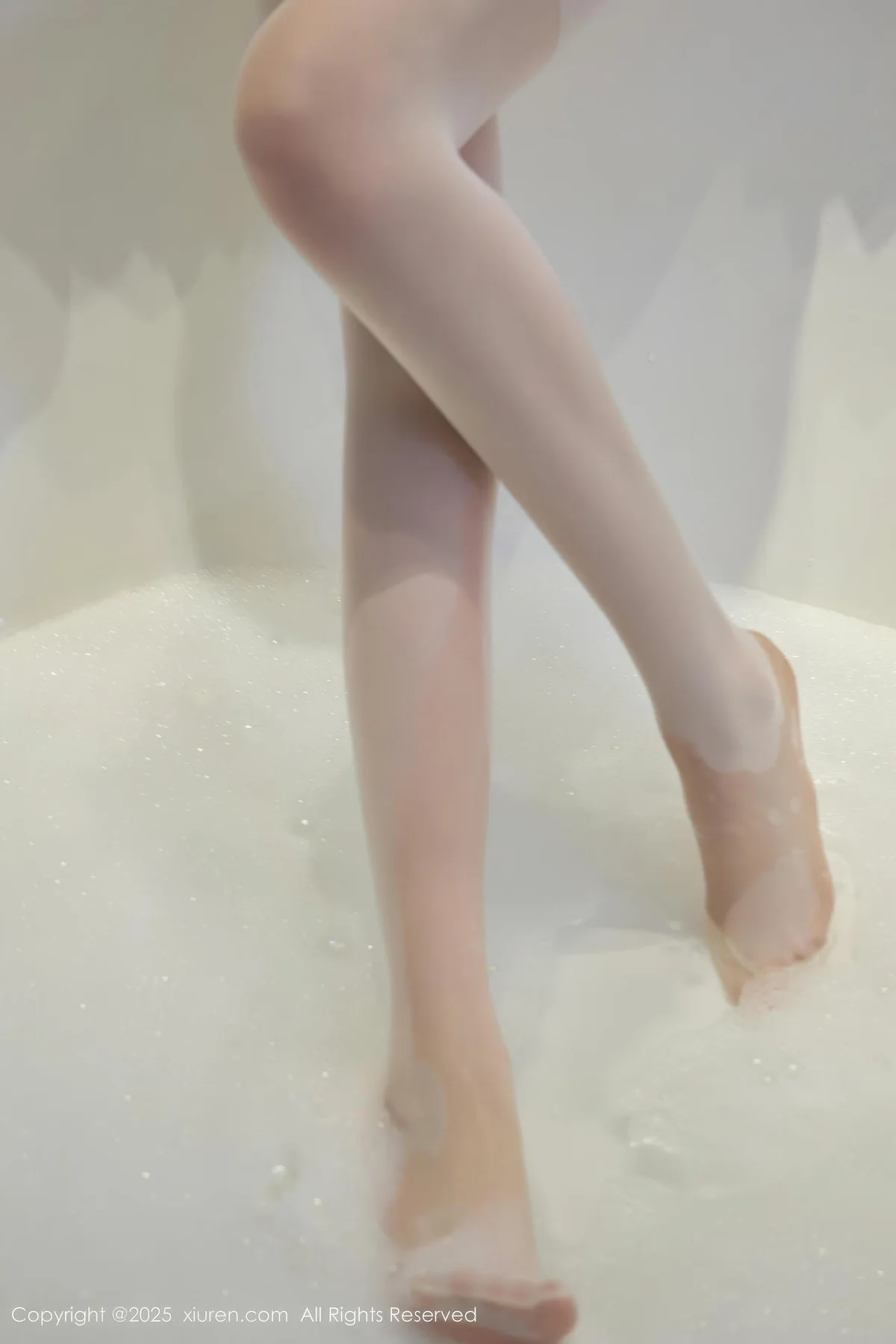 XiuRen 秀人 No.10827 玥儿玥er 萝莉女仆装扮 - 10