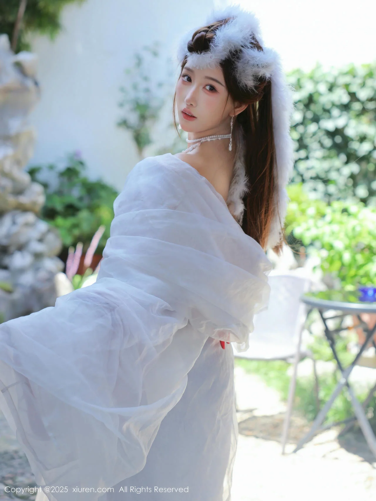 XiuRen 秀人 No.10843 金允希Yuki 白色锦毛鼠装扮 - 2