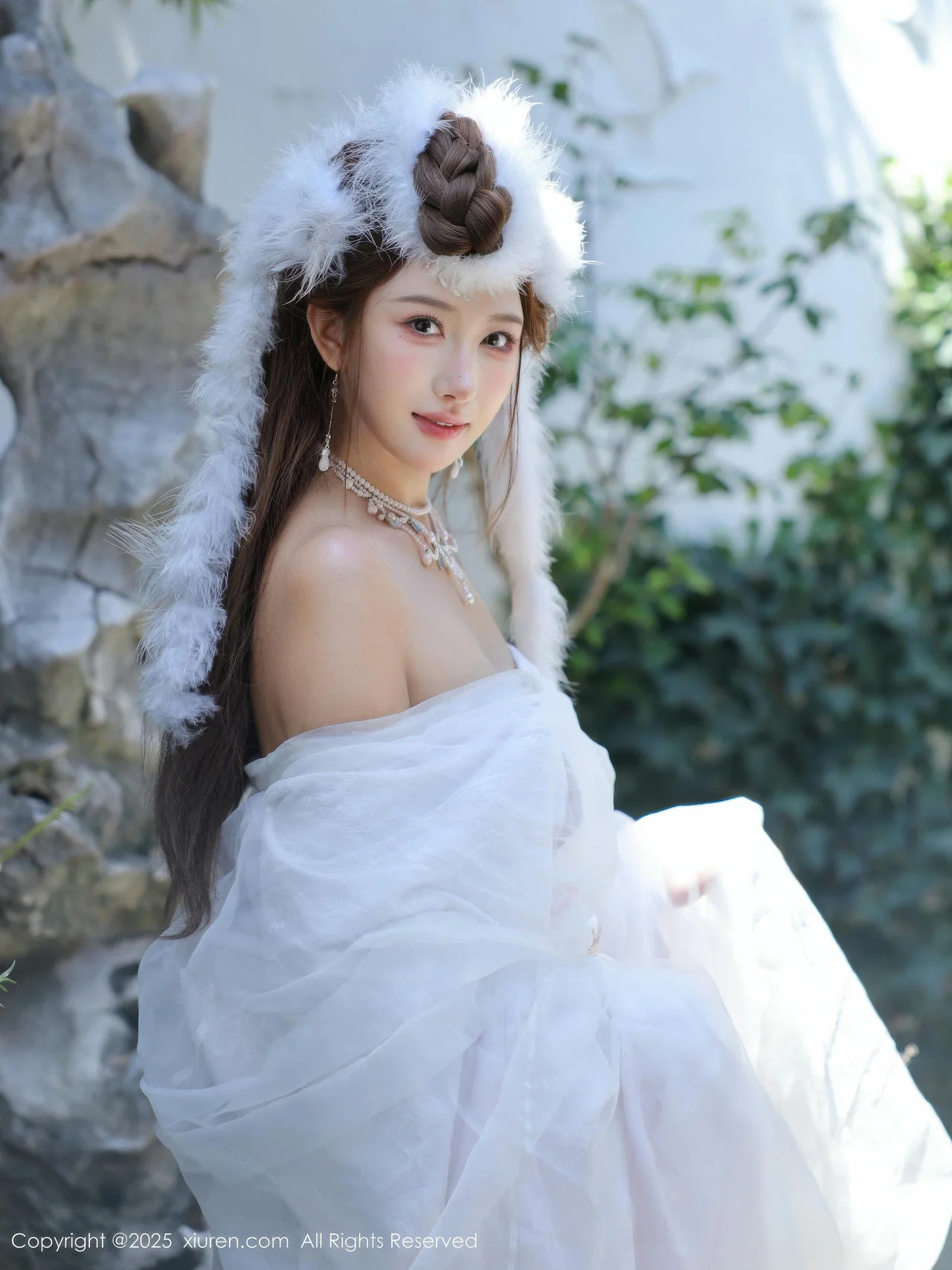 XiuRen 秀人 No.10843 金允希Yuki 白色锦毛鼠装扮 - 9