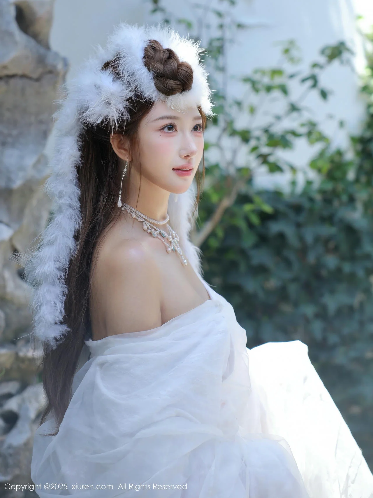 XiuRen 秀人 No.10843 金允希Yuki 白色锦毛鼠装扮 - 10