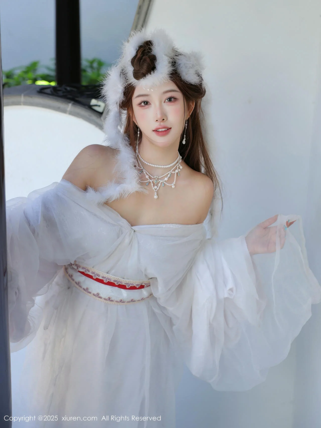 XiuRen 秀人 No.10843 金允希Yuki 白色锦毛鼠装扮 - 6