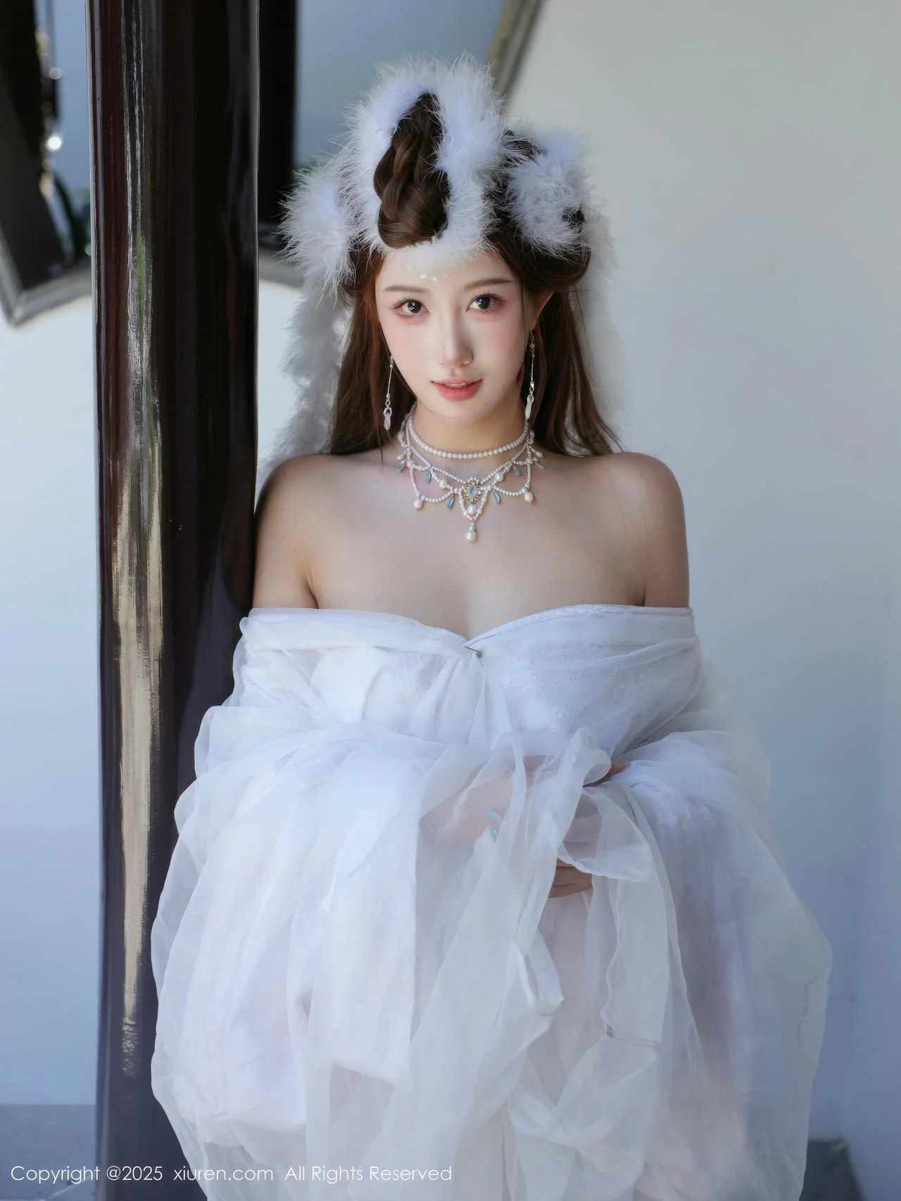 XiuRen 秀人 No.10843 金允希Yuki 白色锦毛鼠装扮 - 7