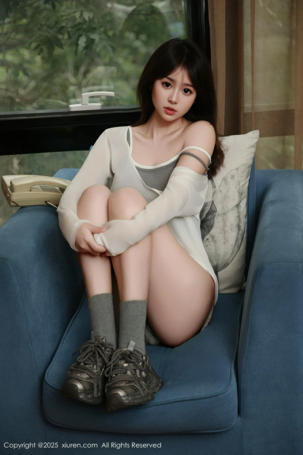 XiuRen 秀人 No.10845 炎恬kitty 柔美身段浅色短裙 - 5