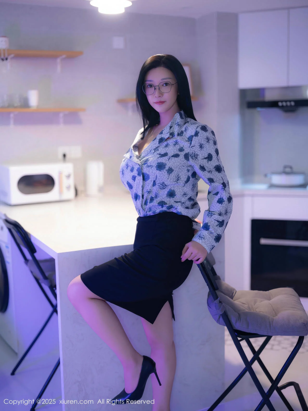 XiuRen 秀人 No.10866 软情空姐爆乳连体衣制服 - 1