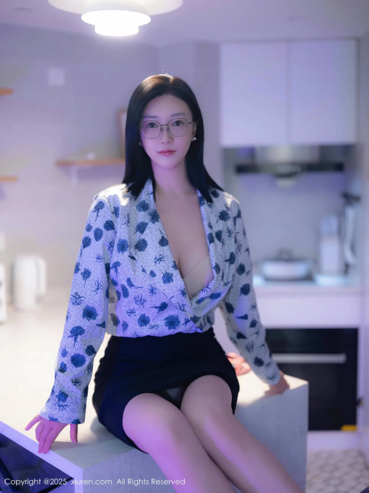 XiuRen 秀人 No.10866 软情空姐爆乳连体衣制服 - 3