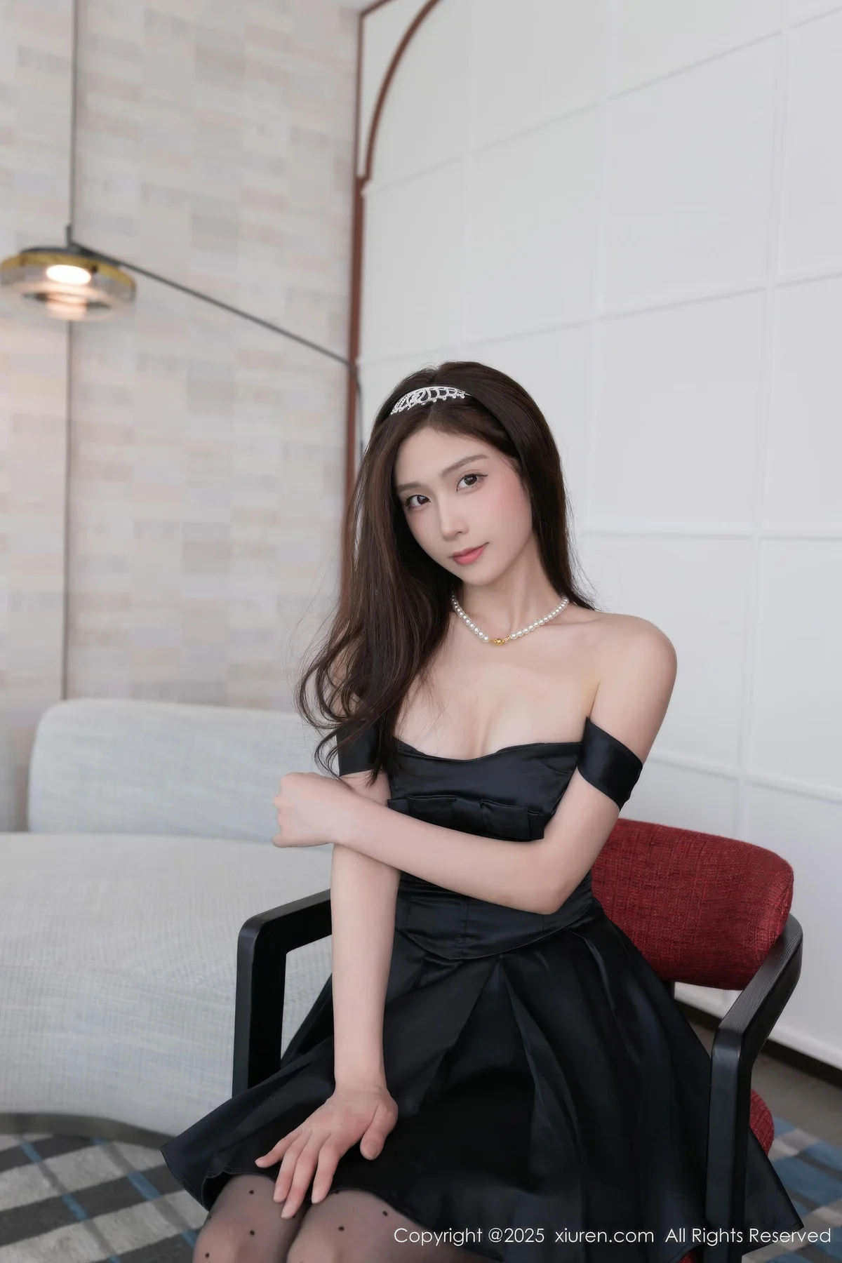 XiuRen 秀人 No.10878 刘婷婷 黑色连衣短裙魅惑黑丝 - 3