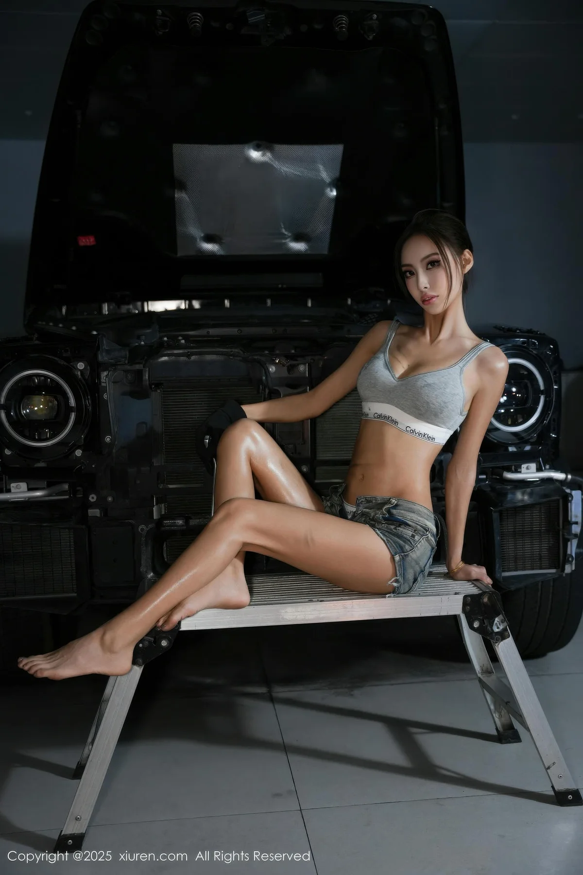 XiuRen 秀人 No.10894 lingyu69 汽车修理工主题拍摄 - 4