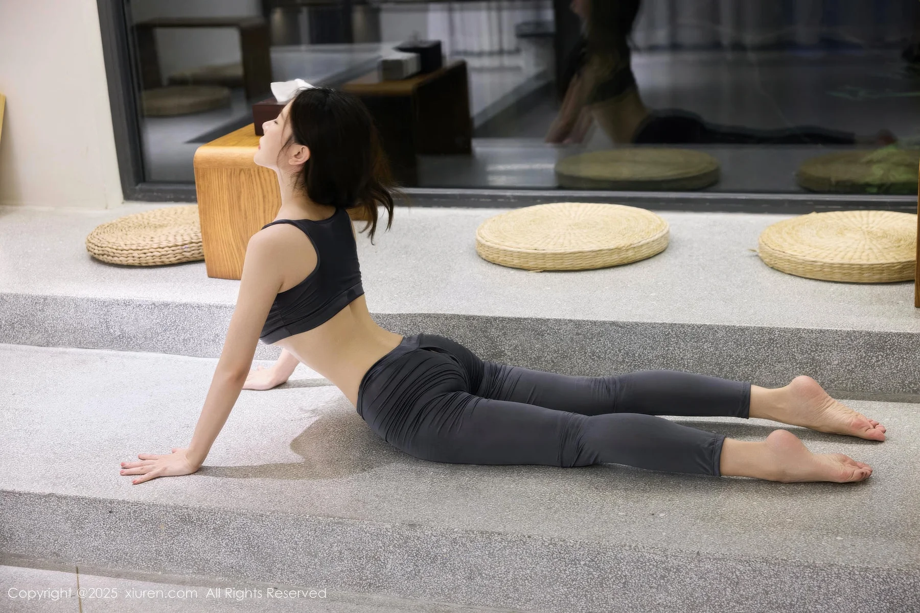 XiuRen 秀人 No.10902 尹甜甜sunny 性感灰色瑜伽服 - 9