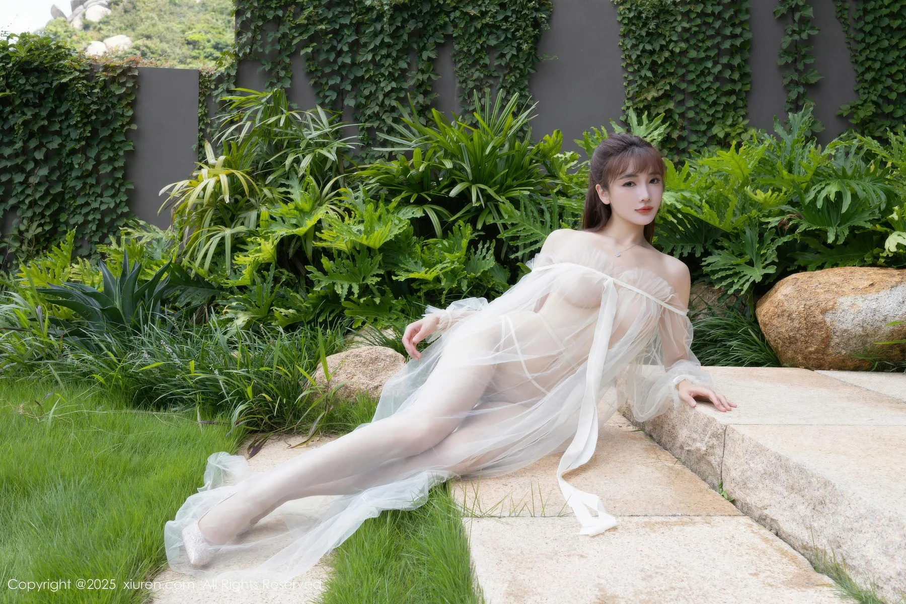 XiuRen 秀人 No.10903 陆萱萱 轻透白纱肉色丝袜 - 6