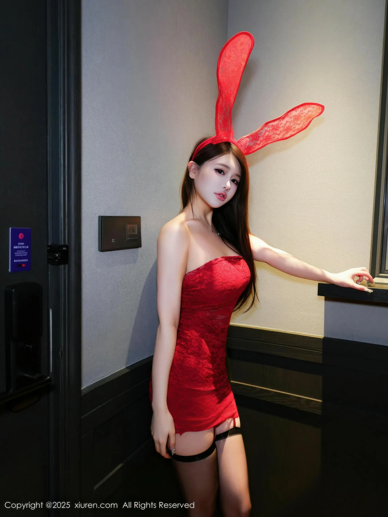 XiuRen 秀人 No.10907 甜妮 红色短裙兔女郎 - 1