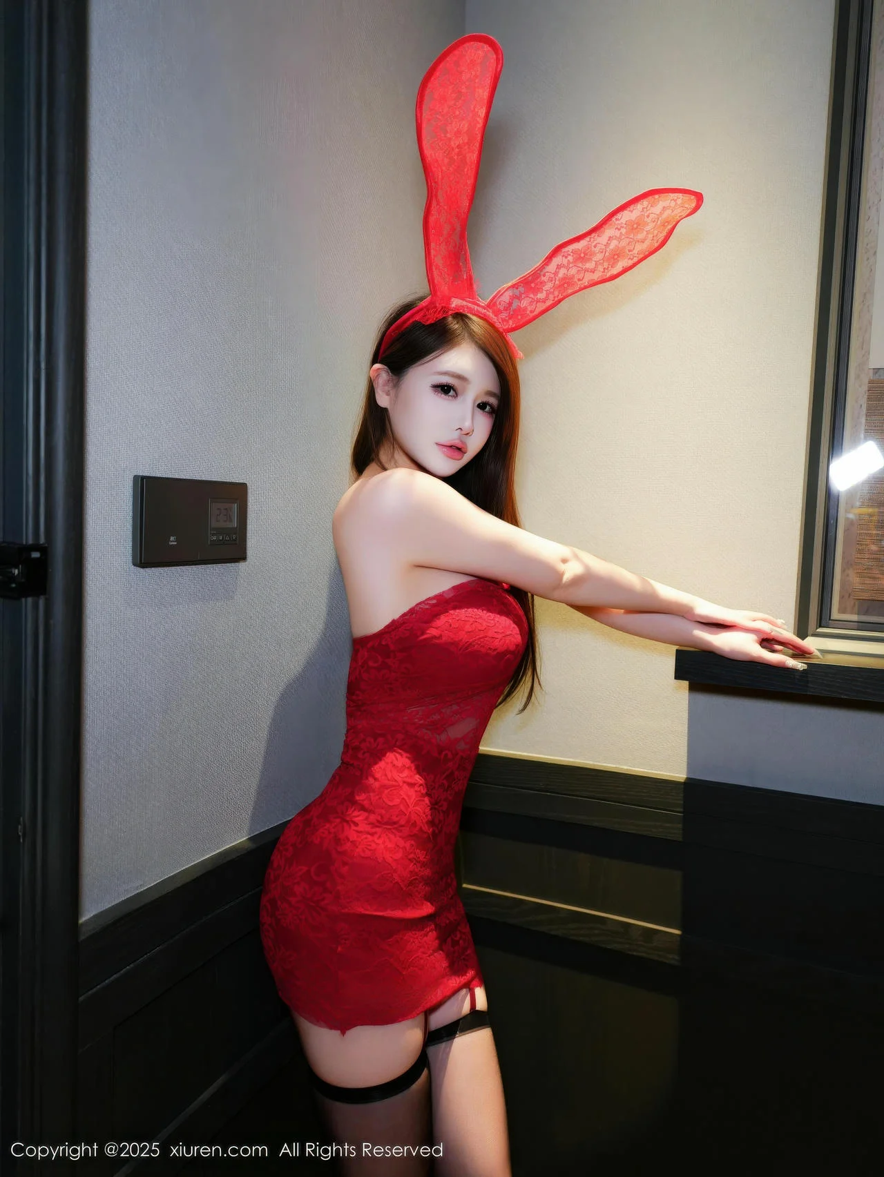 XiuRen 秀人 No.10907 甜妮 红色短裙兔女郎 - 2