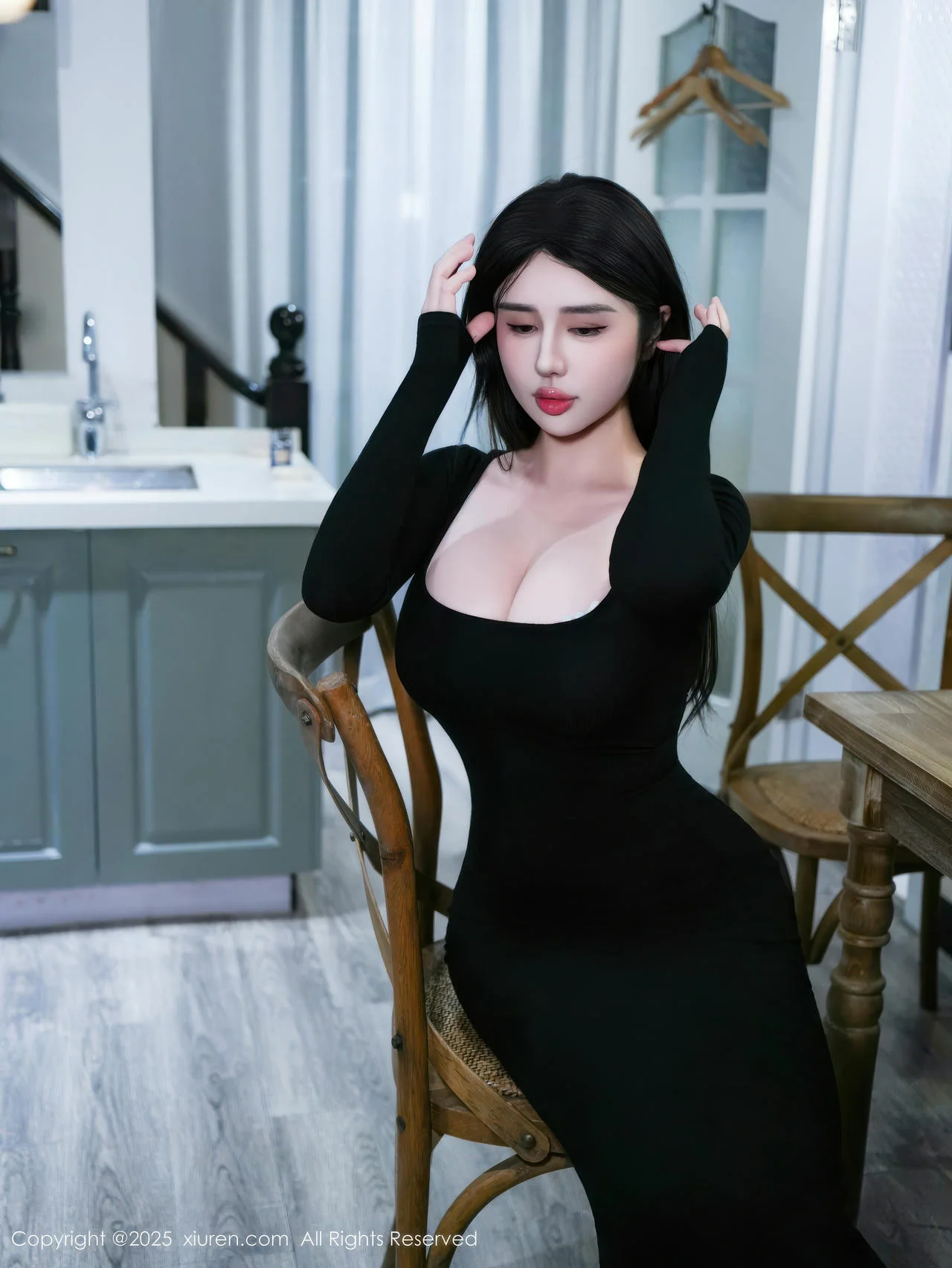 XiuRen 秀人 No.10933 蕾蕾醒了没 两位大美女参与拍摄 - 8