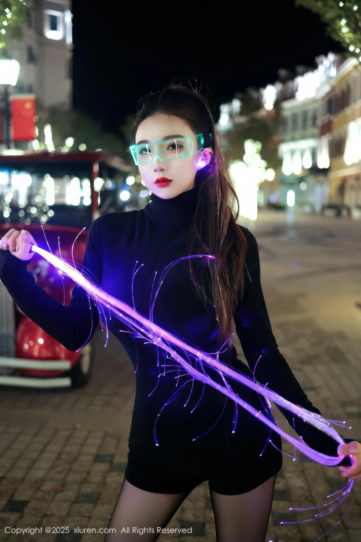 XiuRen 秀人 No.10936 小肉肉咪 街拍连衣短裙 - 3