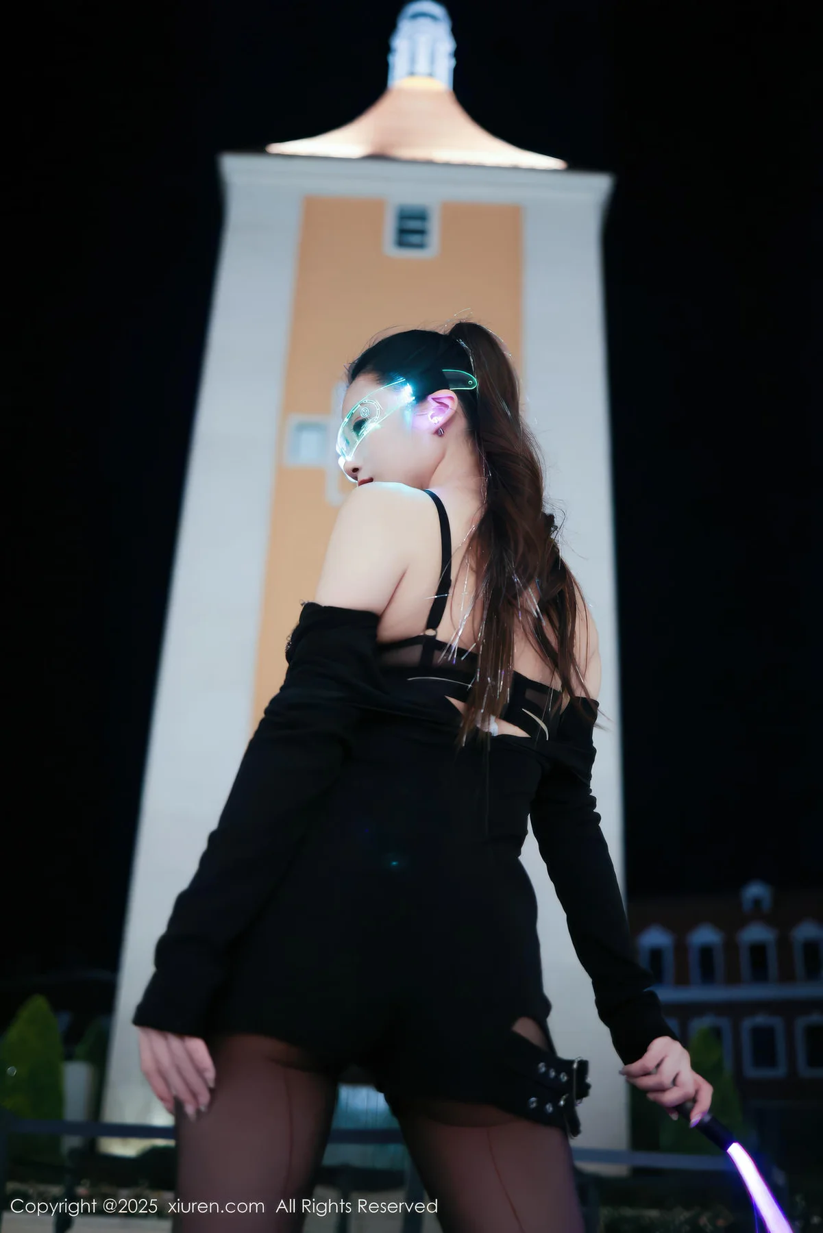 XiuRen 秀人 No.10936 小肉肉咪 街拍连衣短裙 - 4