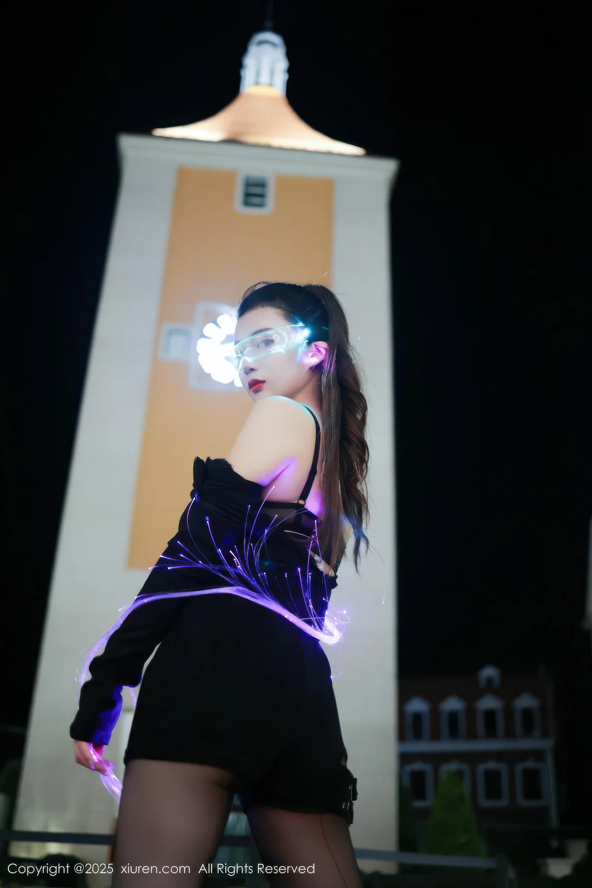 XiuRen 秀人 No.10936 小肉肉咪 街拍连衣短裙 - 5