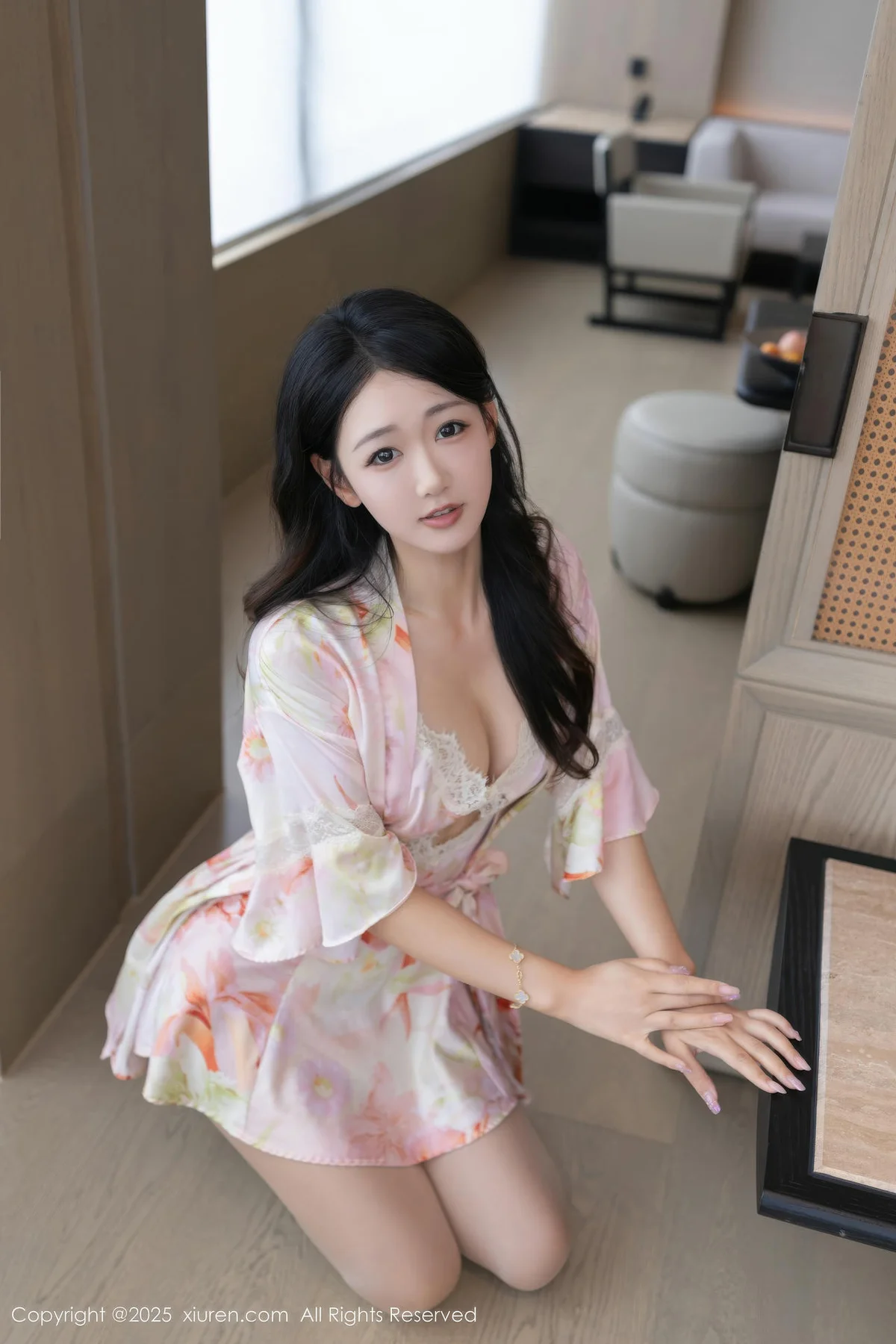 XiuRen 秀人 No.10970 唐安琪  粉色睡袍肉色丝袜 - 9