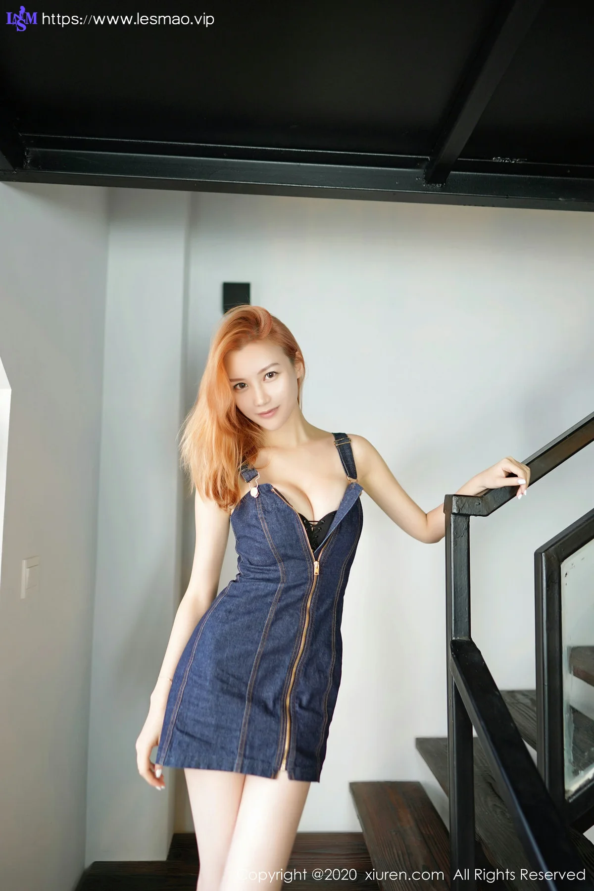 XiuRen 秀人 No.2052 新人模特爱丽儿 第二套写真 - 1