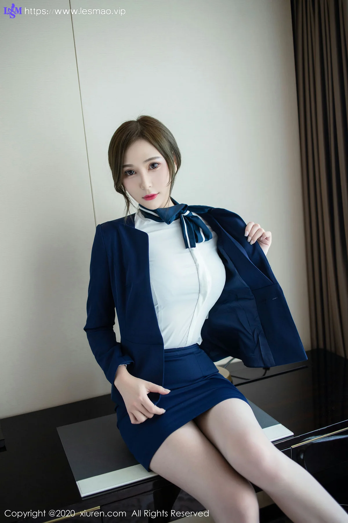 XiuRen 秀人 No.2221 Lavinia肉肉 性感制服写真 - 10