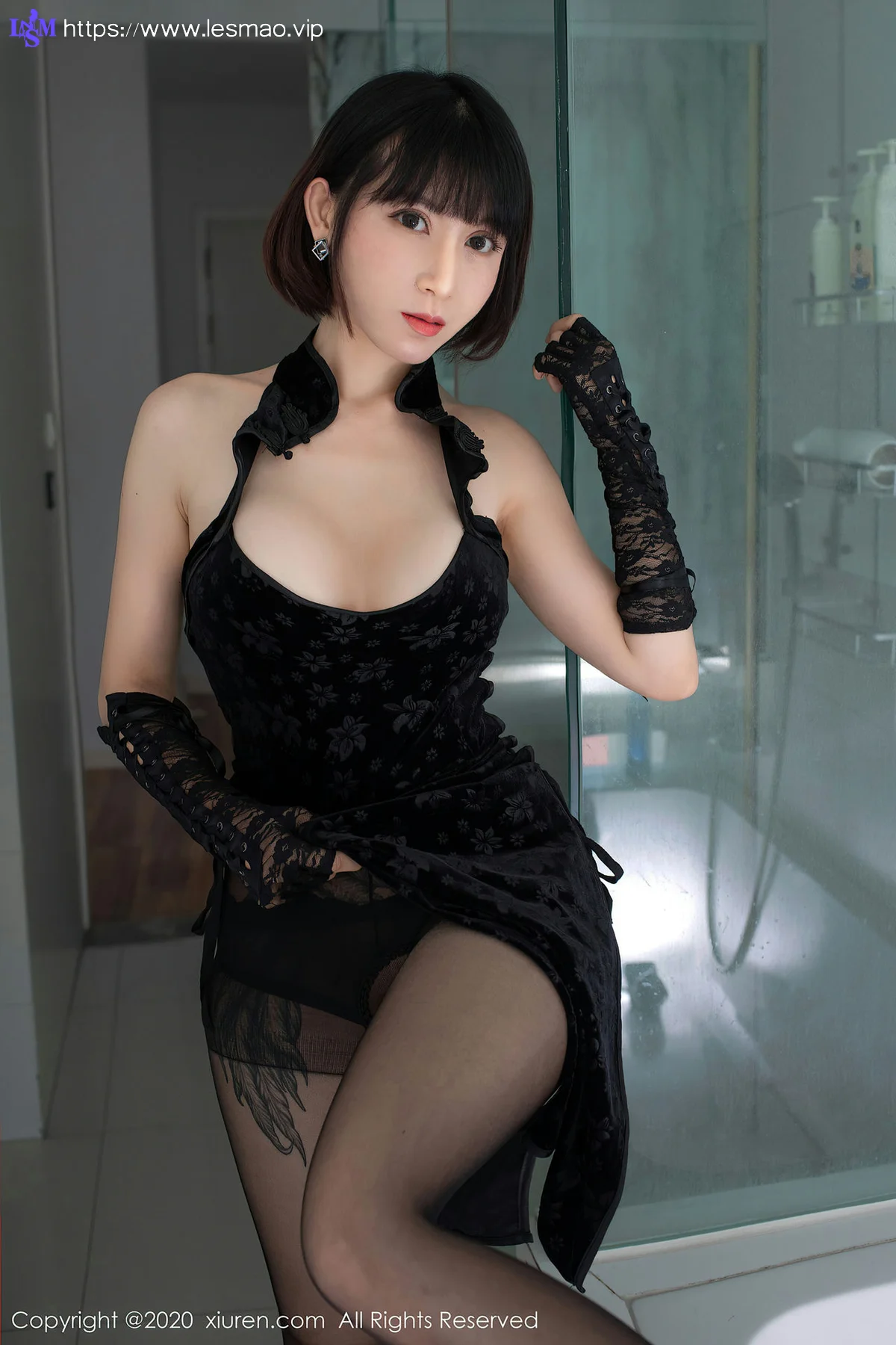 XiuRen 秀人 No.2318 高叉韵味旗袍 安妮斯朵拉 新人模特 - 2