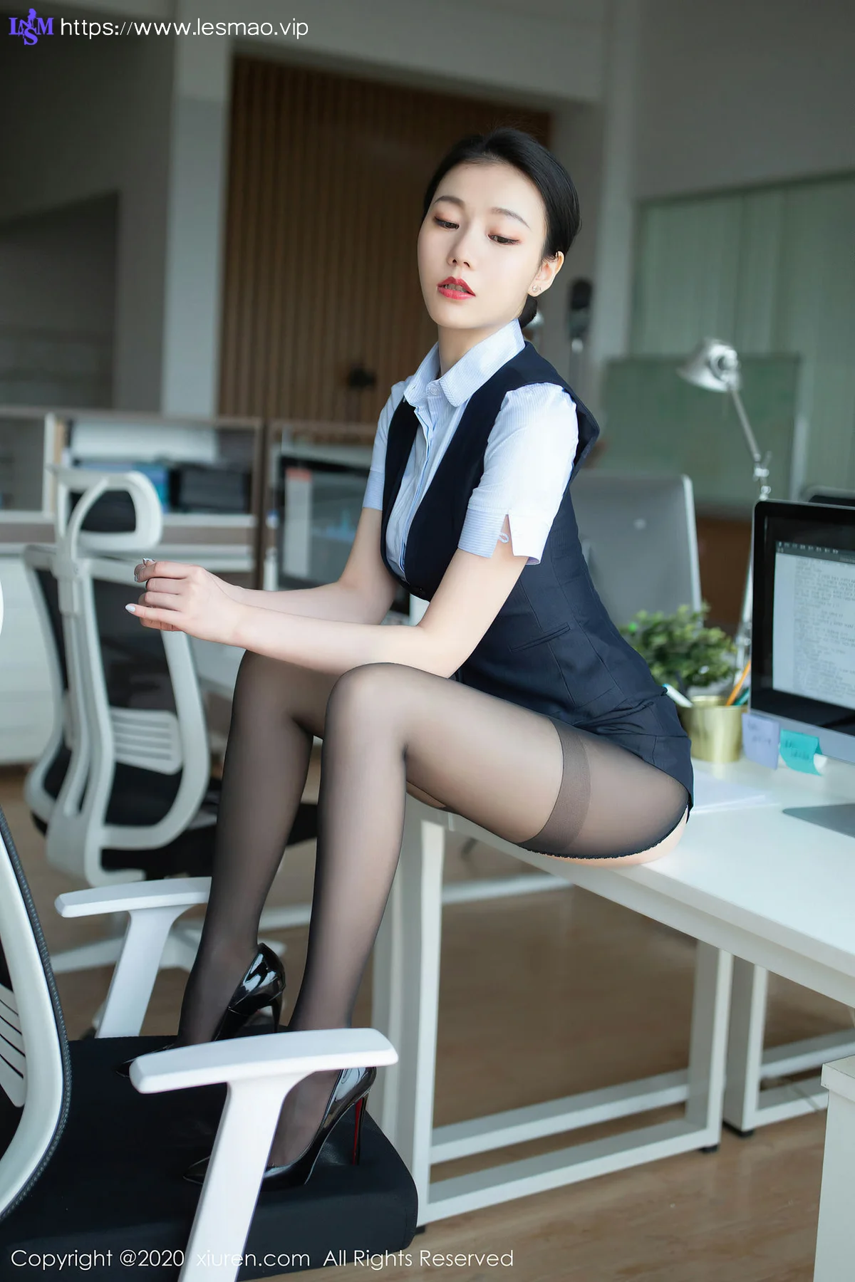 XiuRen 秀人 No.2398 办公室主题秘书制服 安然maleah - 3