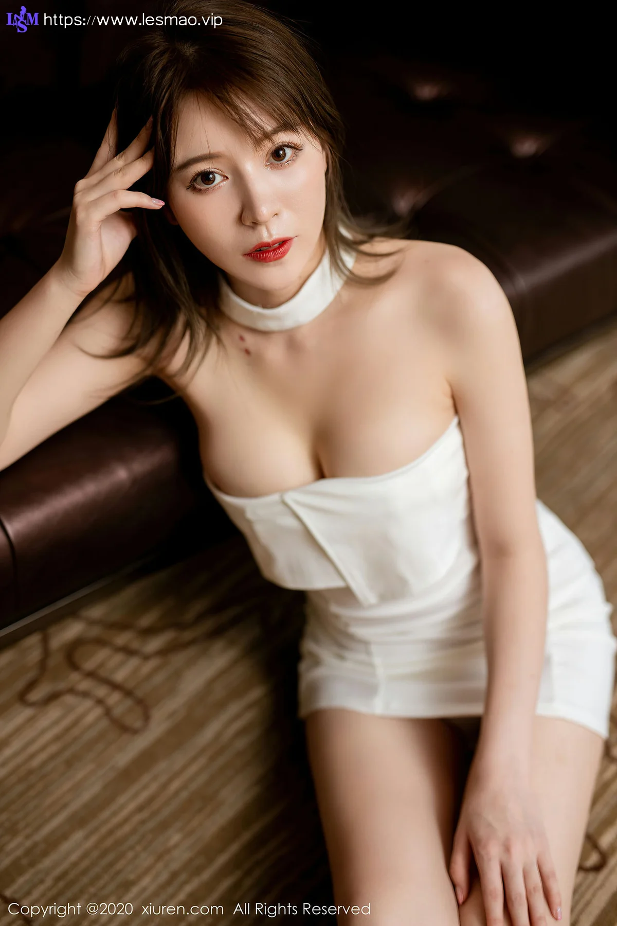 XiuRen 秀人 No.2402 yoo优优 白色抹胸礼裙 - 2