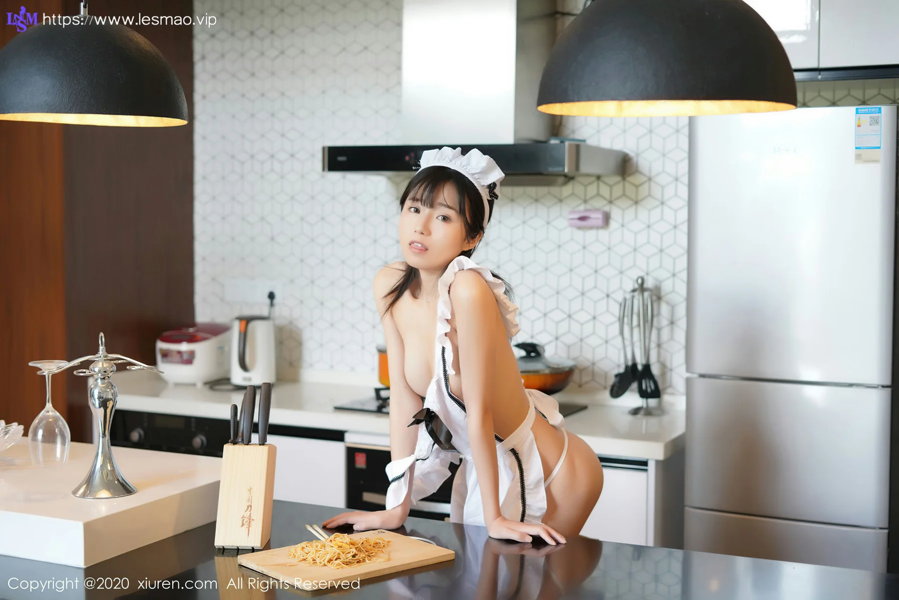 XiuRen 秀人 No.2676  居家厨娘主题写真 仓井优香 - 1