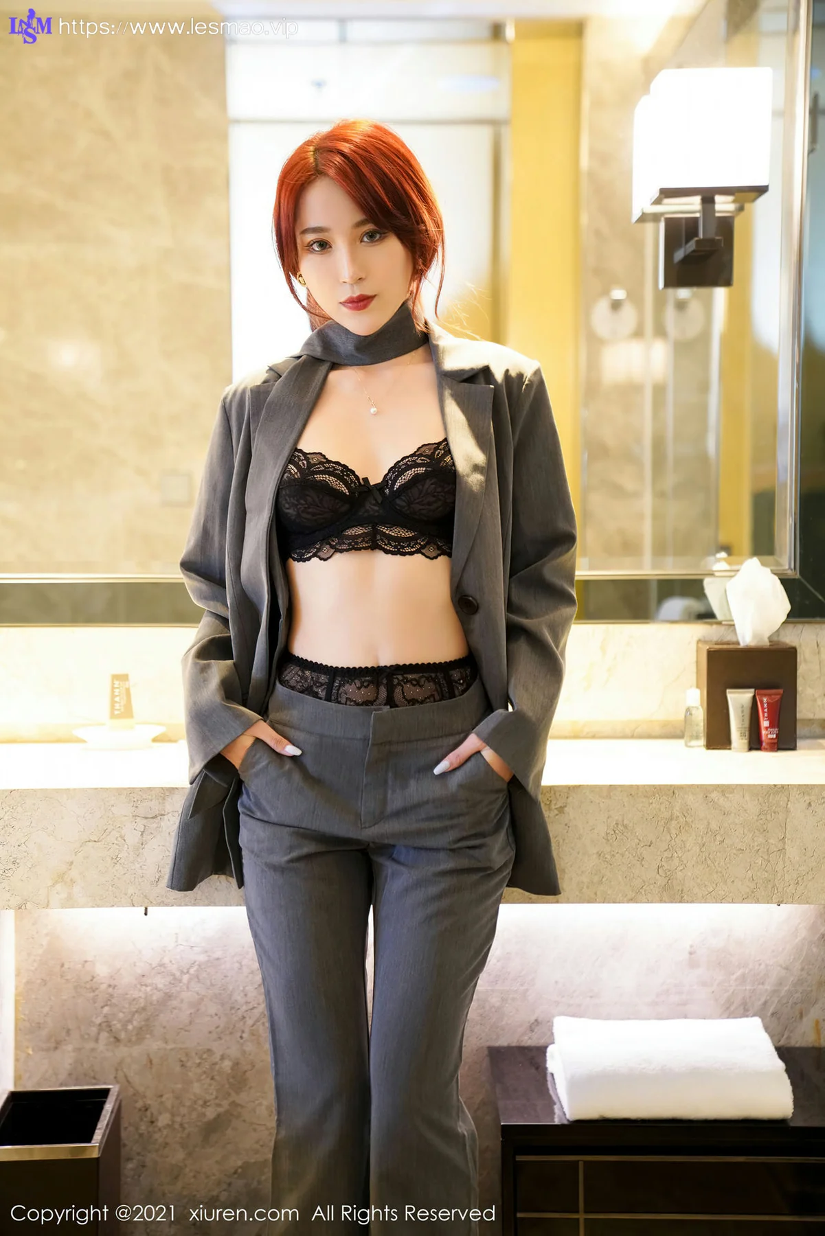 XiuRen 秀人 No.3368  经典职场职业OL 周慕汐baby 制服性感写真 - 8