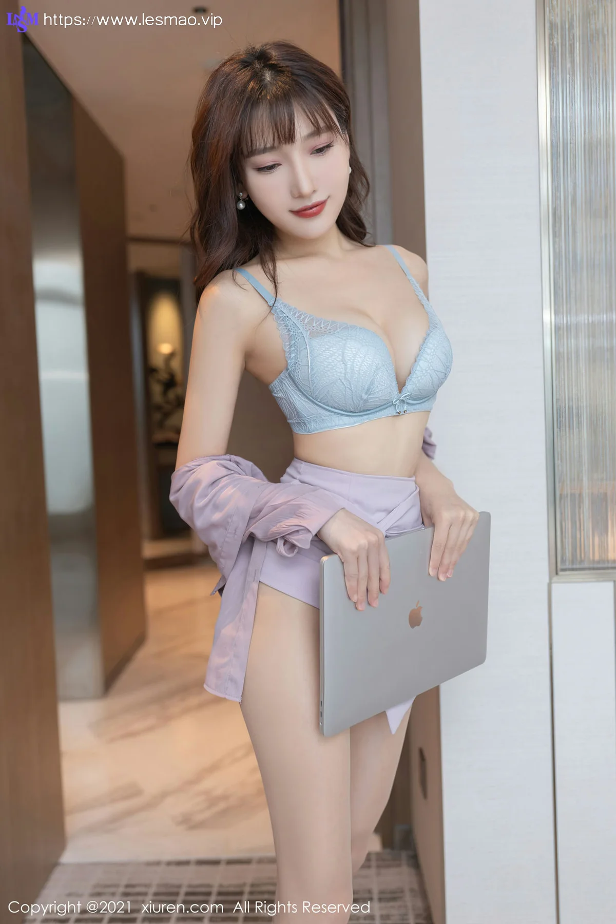 XiuRen 秀人 No.3925 陆宣萱 翘臀制服ol - 2