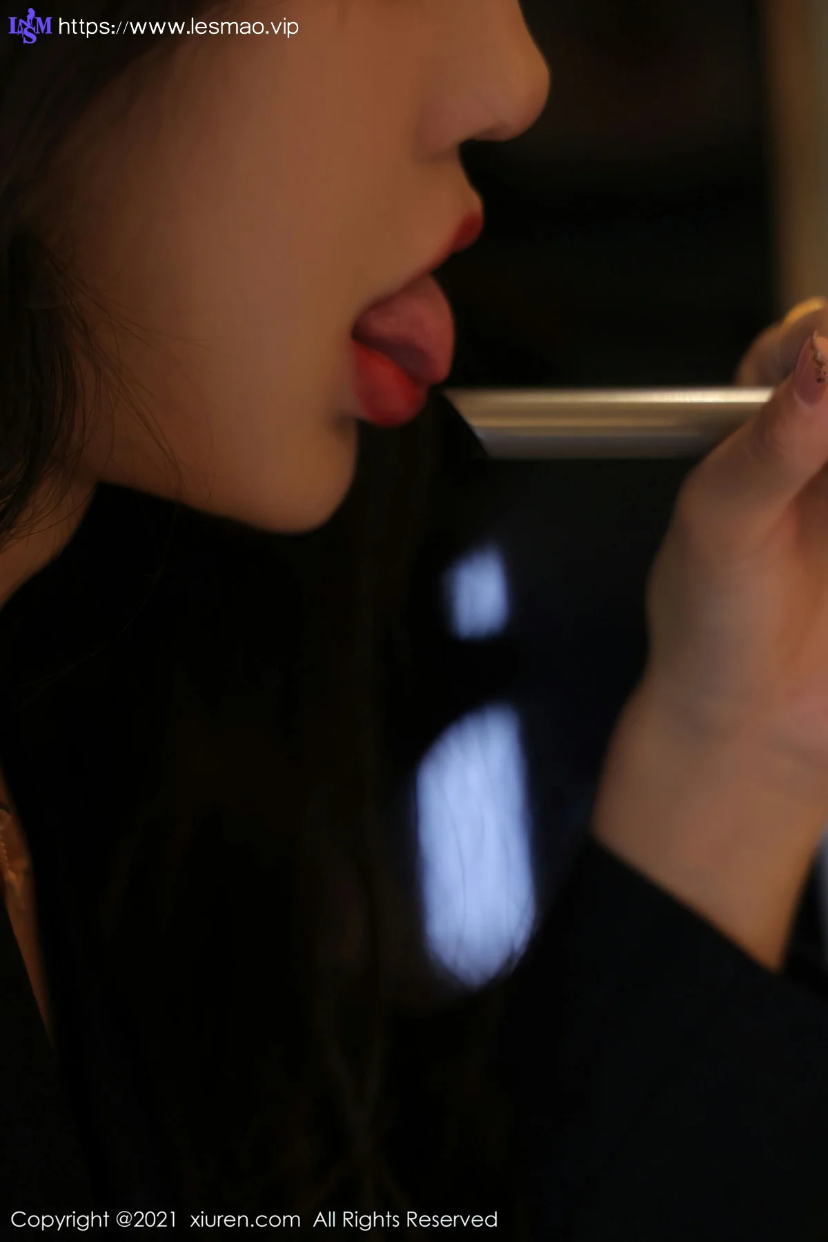 XiuRen 秀人 No.3927 蓝莓fy 翘臀长腿新人模特 - 1
