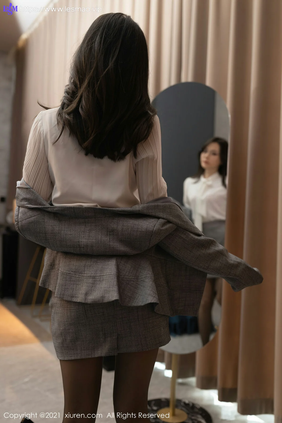 XiuRen 秀人 No.3972 鱼子酱fish 情景写真 - 3