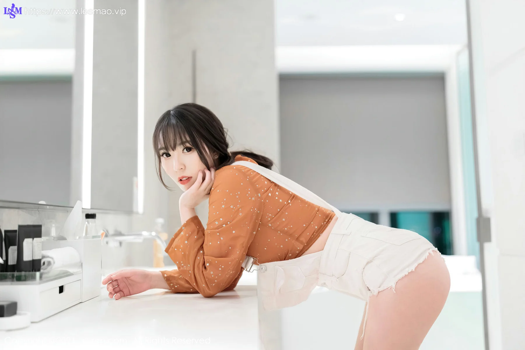 XiuRen 秀人 No.4015 肌肤冰莹胜雪 小波多 性感写真 - 10