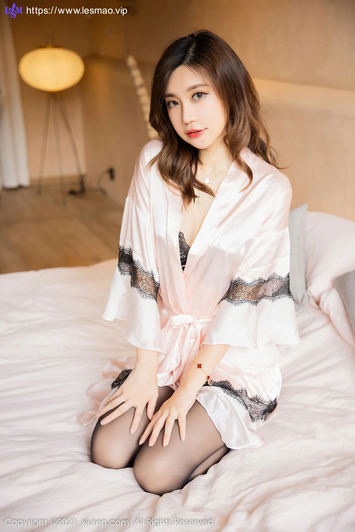 XiuRen 秀人 No.4398 迷人黑丝 绮里嘉ula 性感写真11 - 3