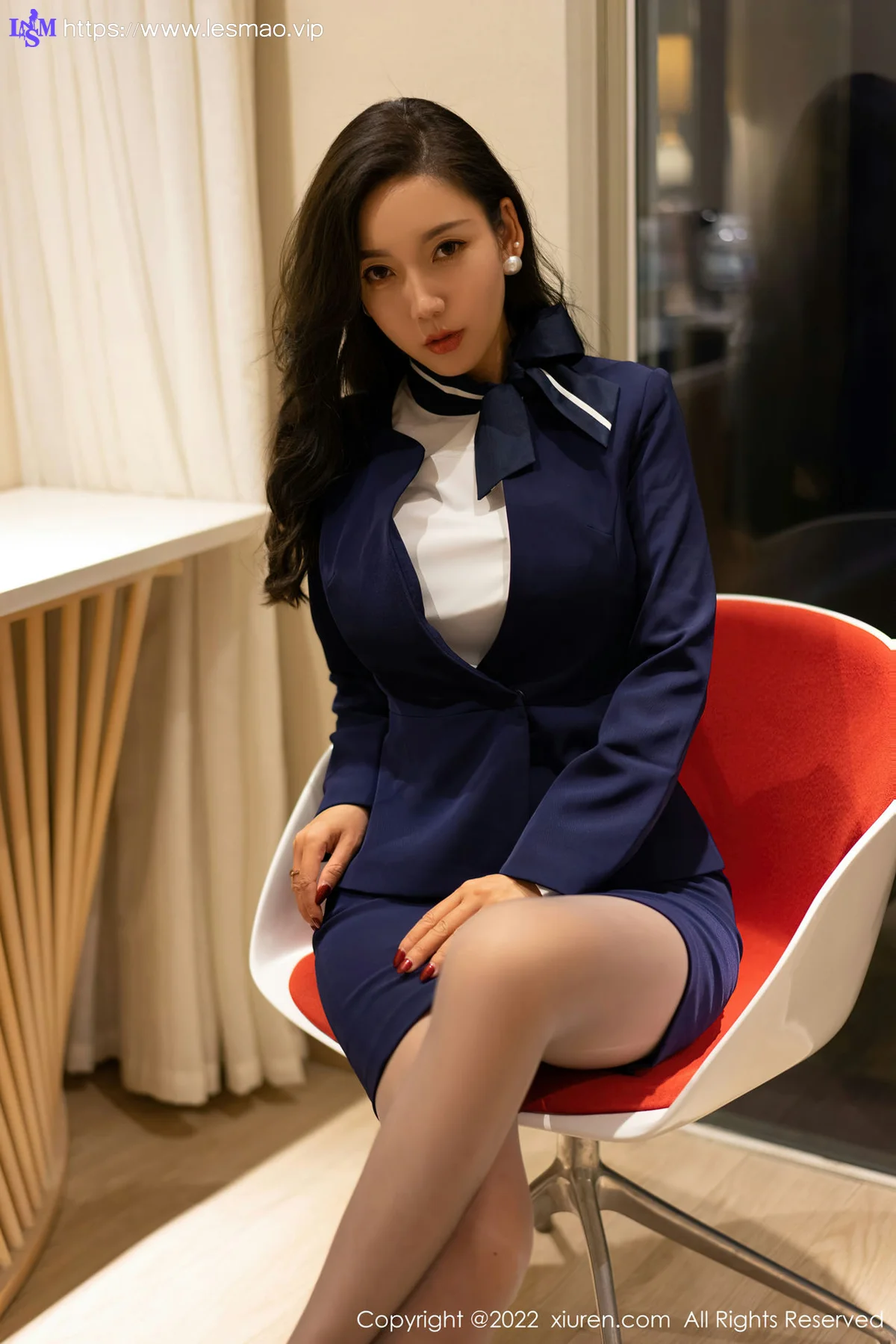 XiuRen 秀人 No.4478 御姐制服 艾静香 三亚旅拍 - 6