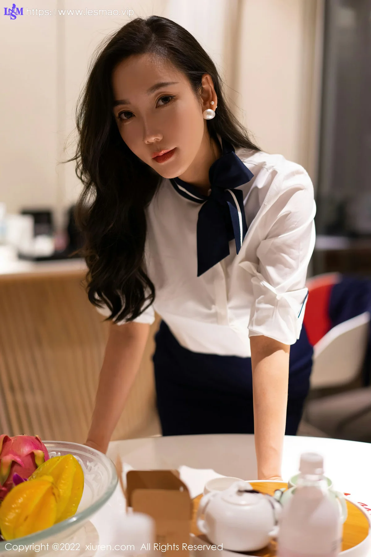 XiuRen 秀人 No.4478 御姐制服 艾静香 三亚旅拍 - 7