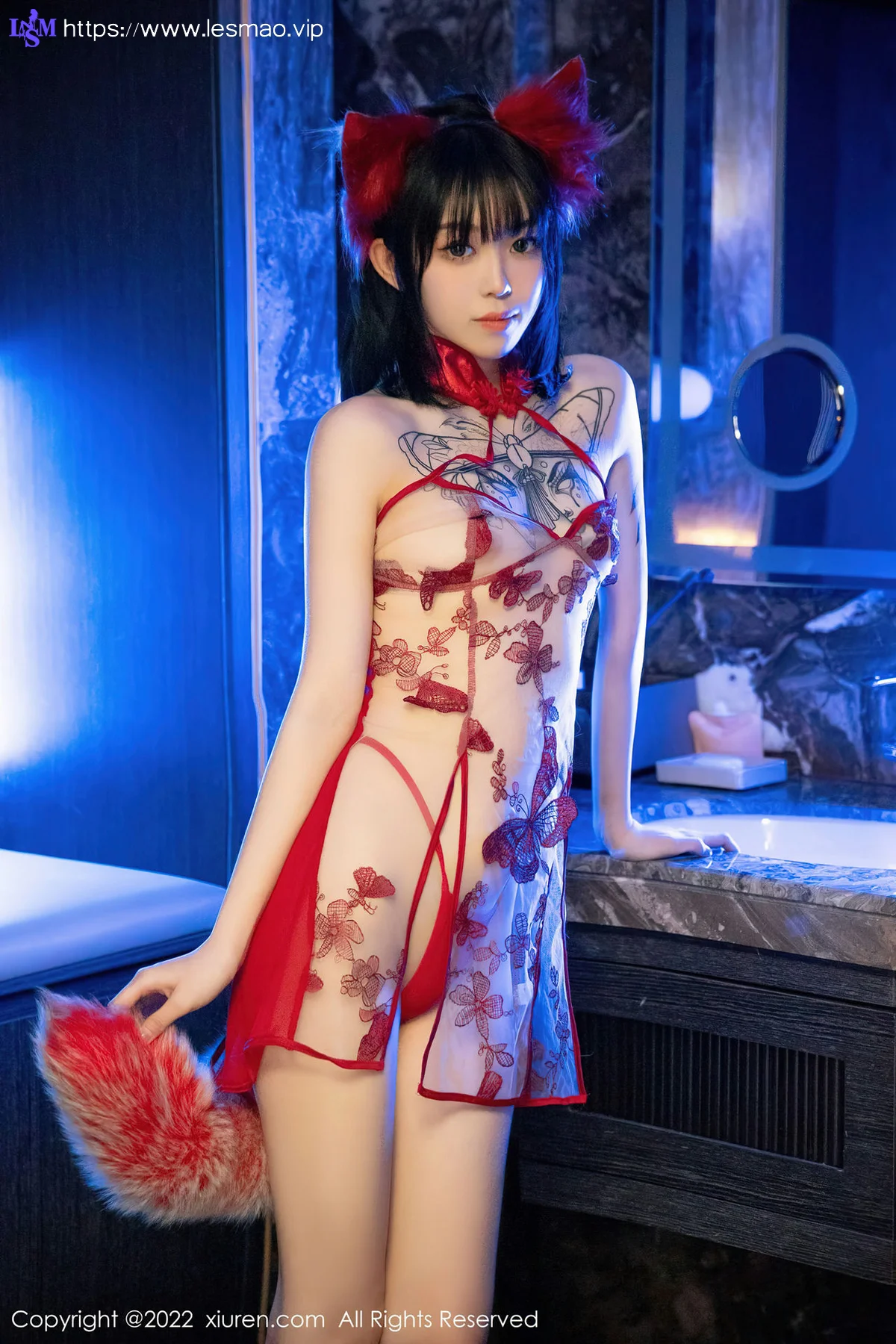 XiuRen 秀人 No.4634 红色轻透服饰 奶瓶. 性感写真1 - 6