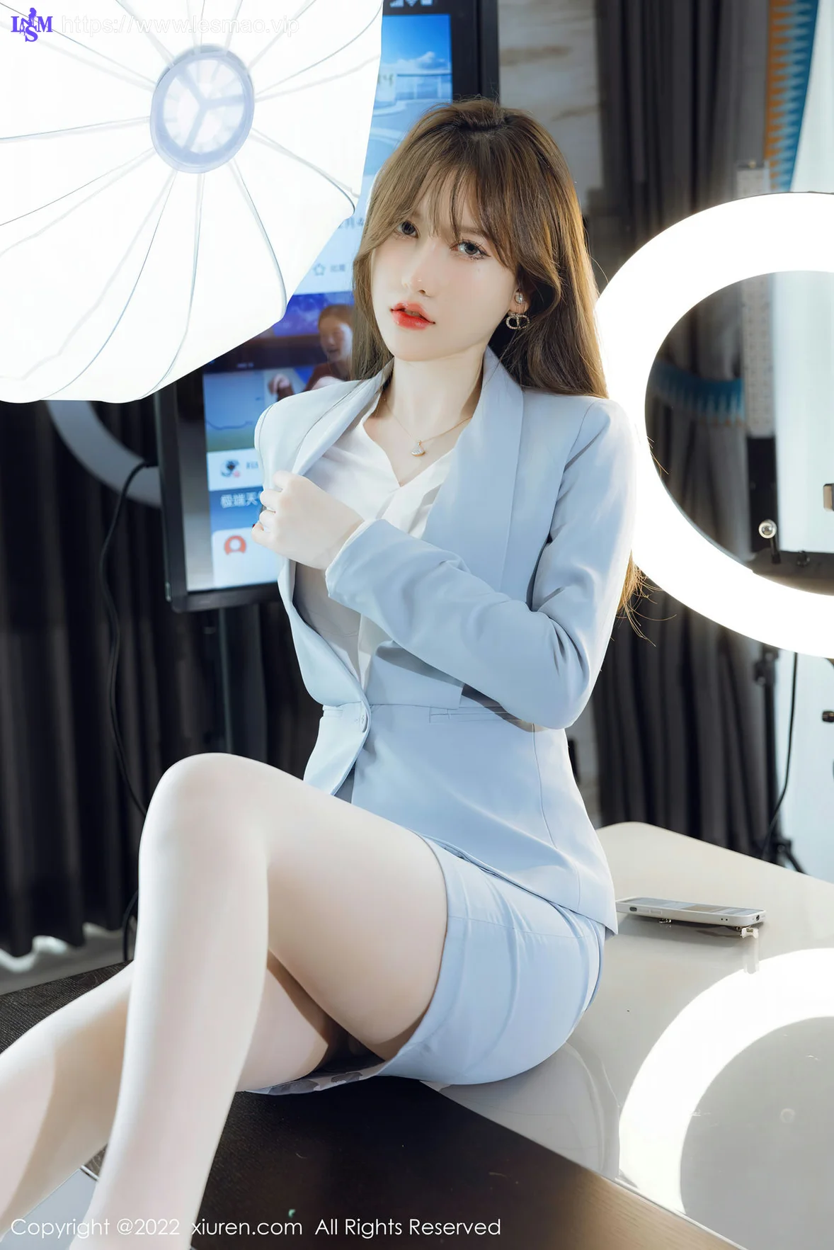 XiuRen 秀人 No.4658 魅惑白色丝袜 美桃酱 性感写真 - 8