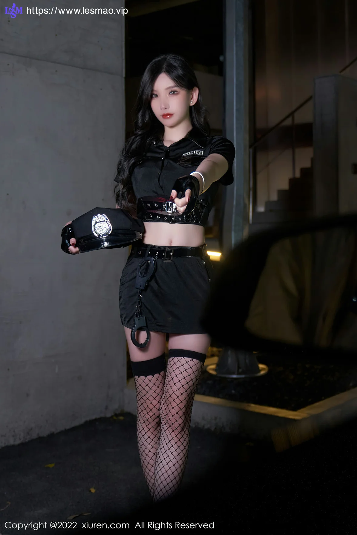 XiuRen 秀人 No.4741 女警官巡逻 周于希Sally 性感写真111 - 1