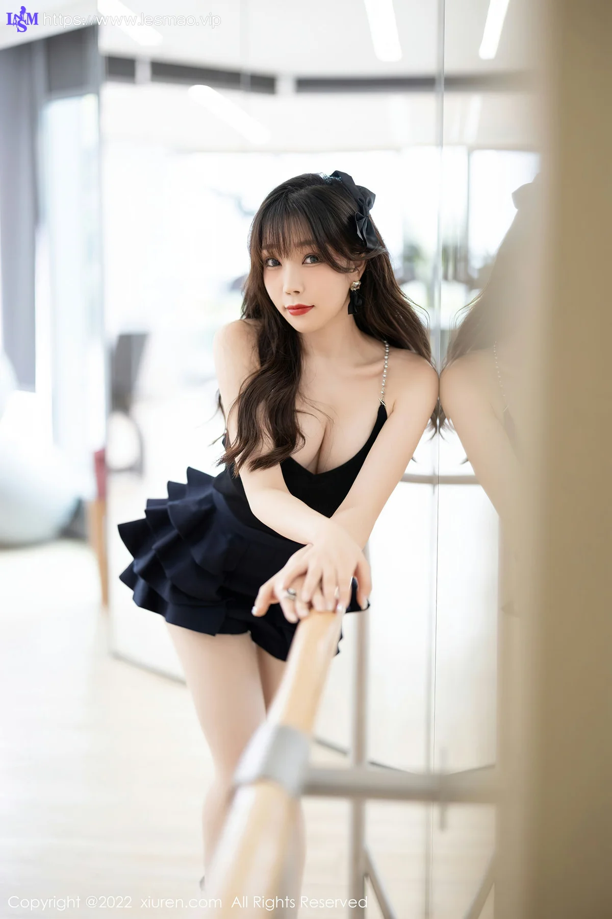 XiuRen 秀人 No.4840 蕾丝内衣 芝芝Booty 性感写真1 - 4