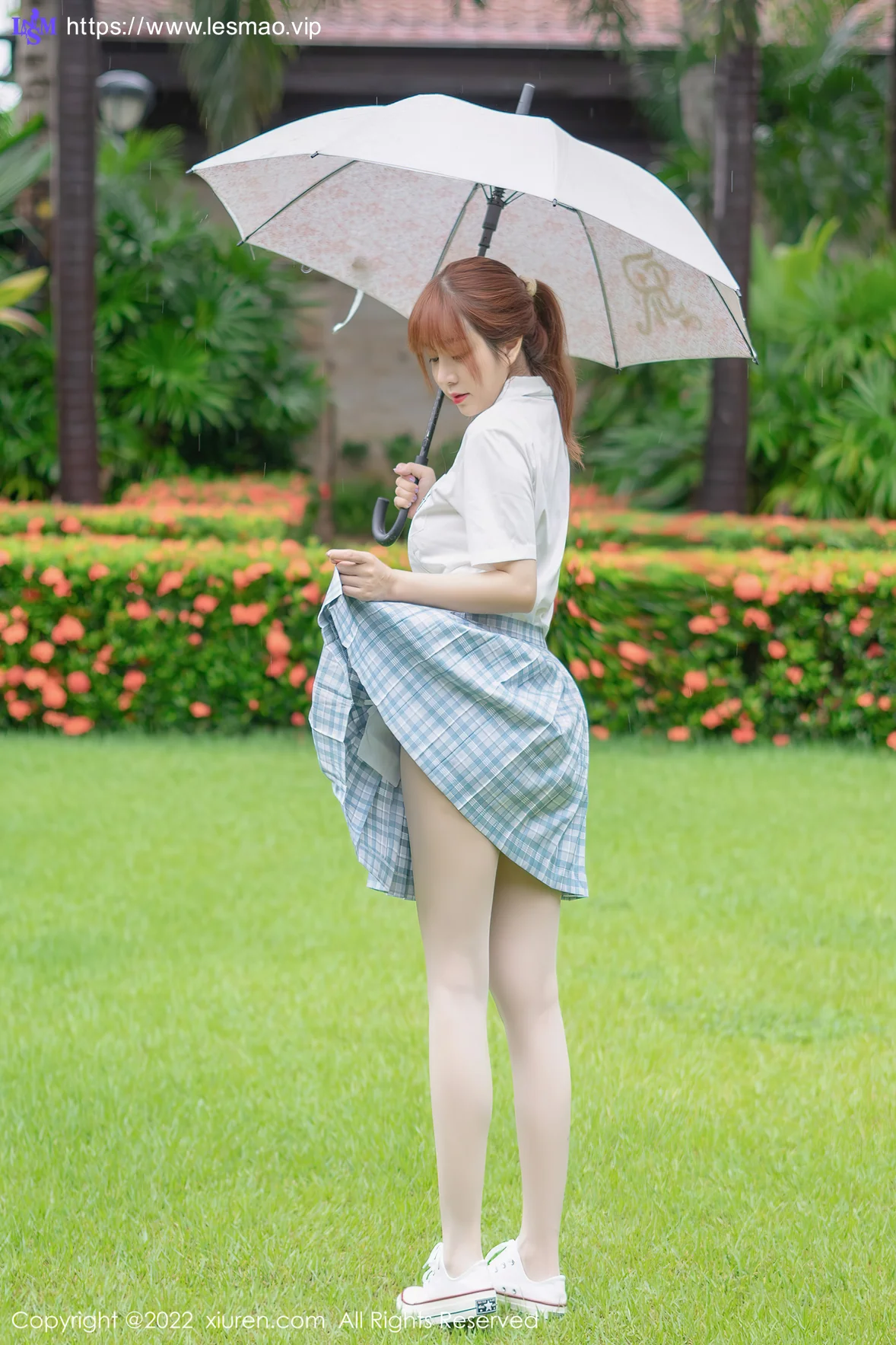 XiuRen 秀人 No.5137 jk格子裙 王雨纯 性感写真1 - 2