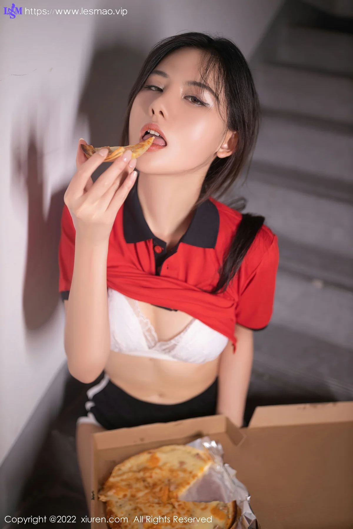 XiuRen 秀人 No.5538 披萨配送员角色装扮 就是阿朱啊 性感私房写真111 - 2
