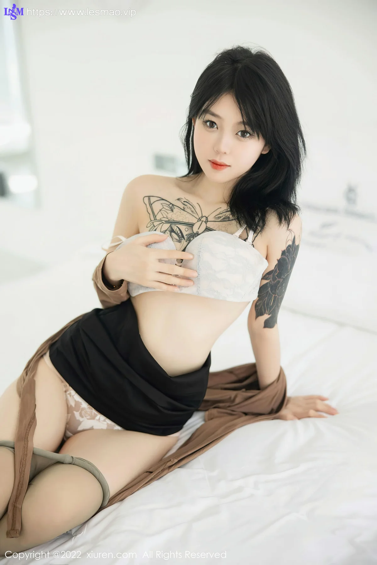 XiuRen 秀人 No.5587 奶瓶 捆绑美女翘臀 - 4