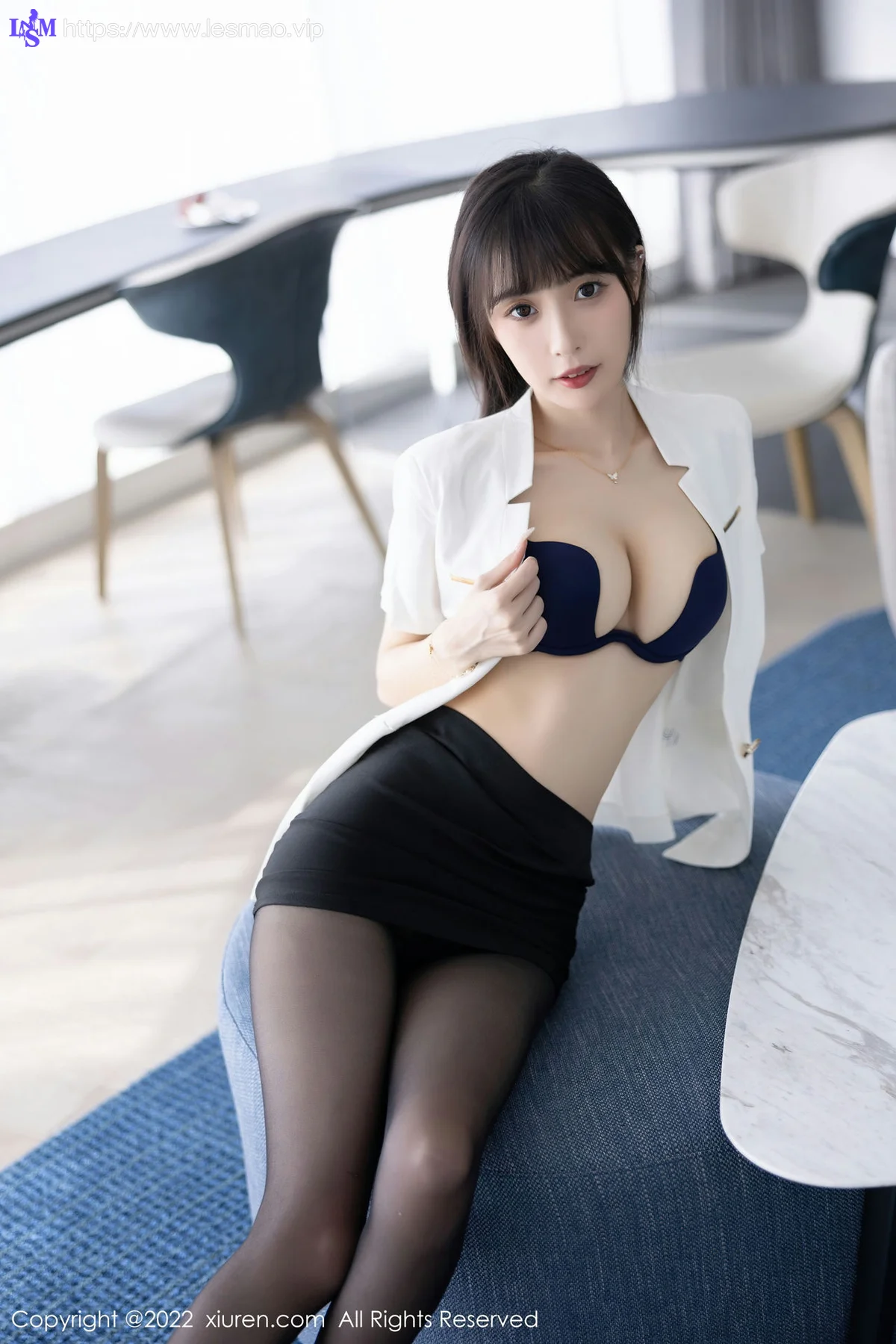 XiuRen 秀人 No.5700 林星阑 黑色短裙性感写真 - 2