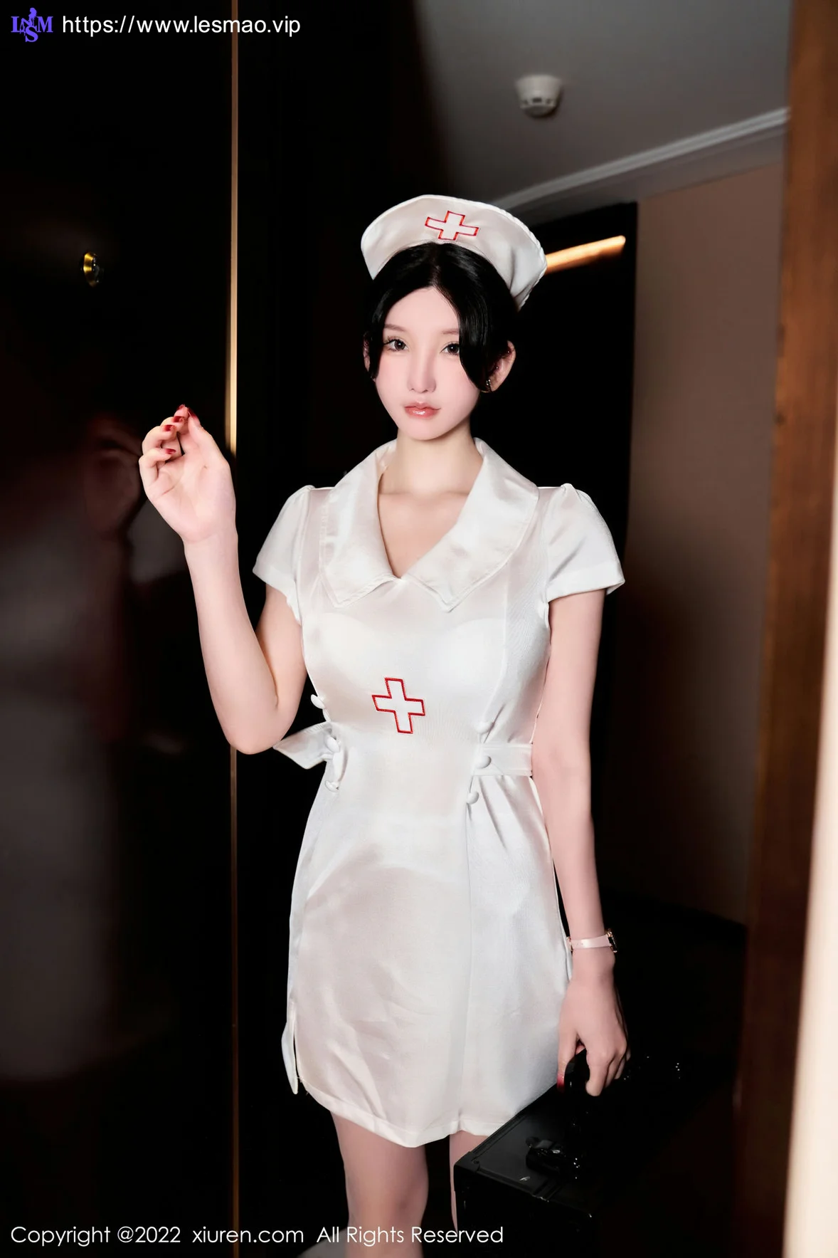 XiuRen 秀人 No.5746  周于希Sally 角色扮演贴身护士成都珠海心愿旅拍 - 2